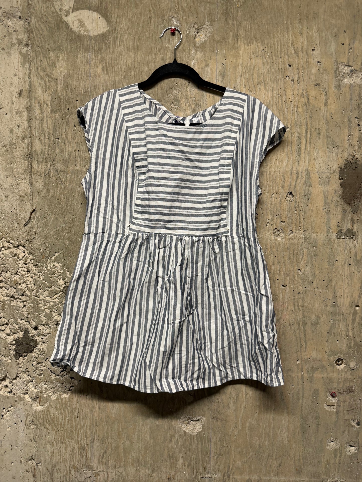 Seraphine Striped Nursing Top NWT Sz 8