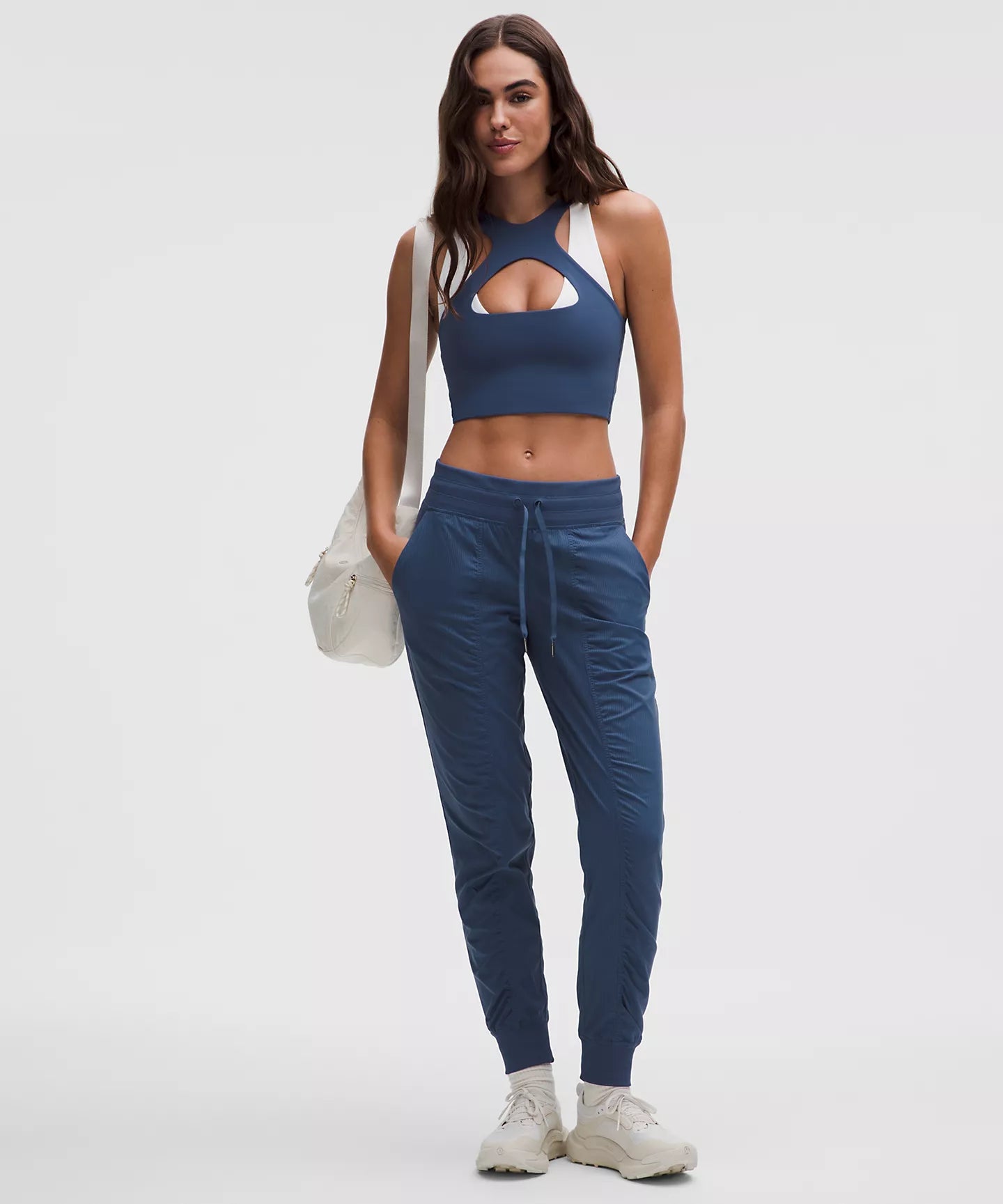 Dance Studio Mid-Rise Jogger
Full Length size 6