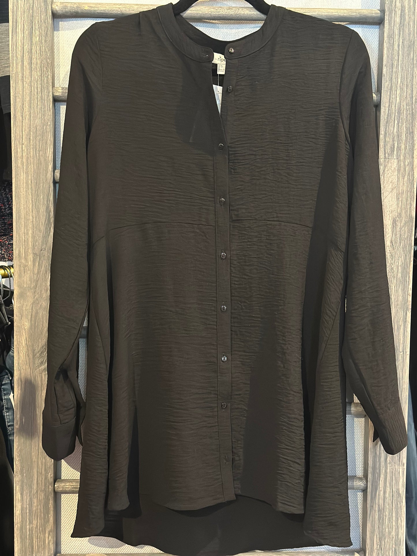 RIPE Peplum Shirt Black size small