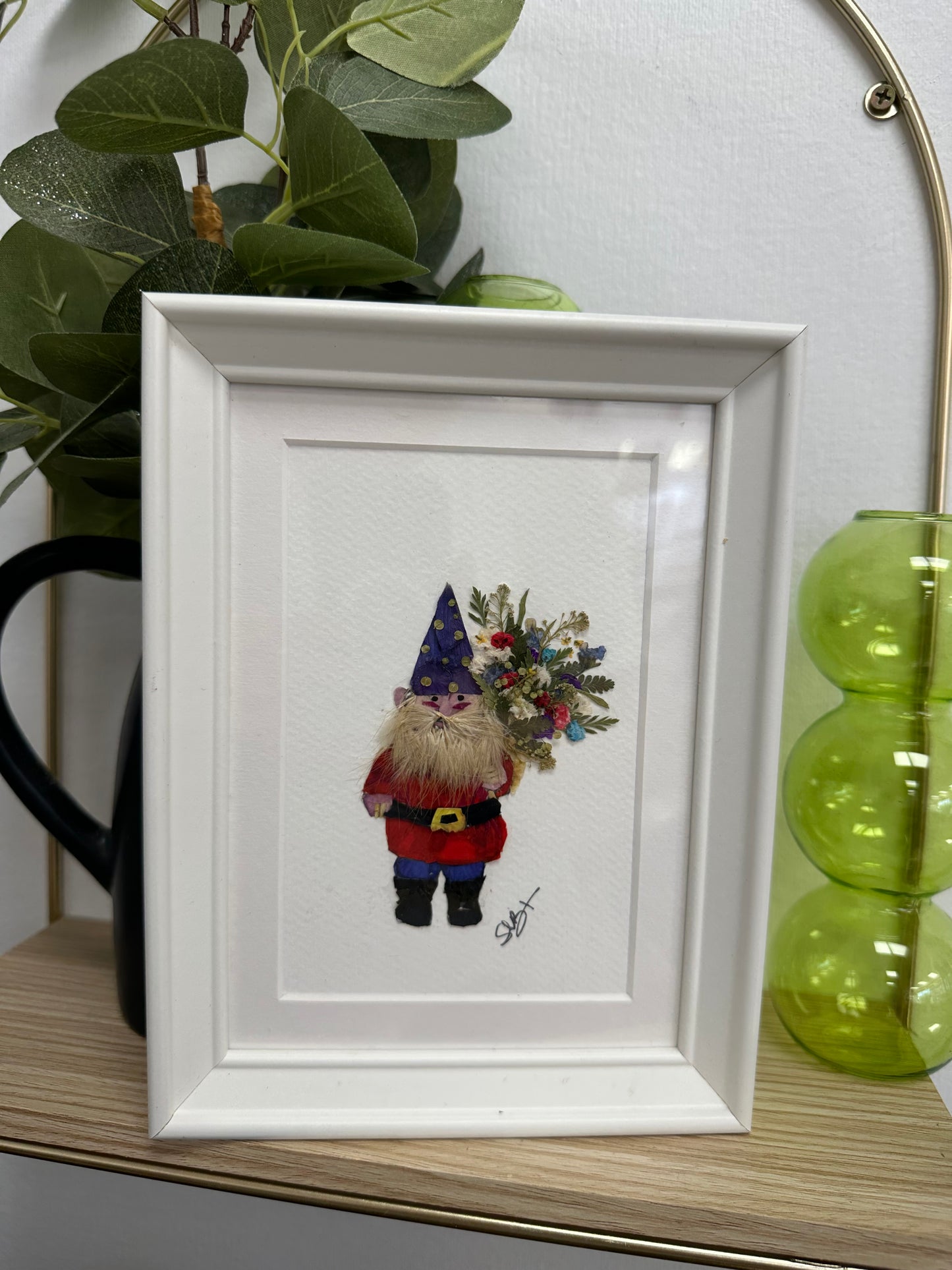 Floral Garden Art - Gnome