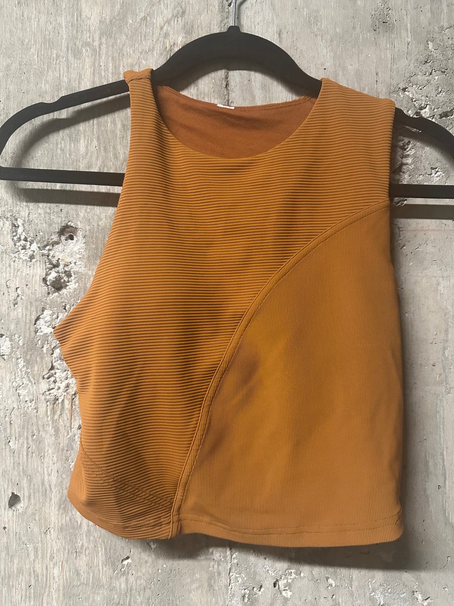 Lululemon Ribbed Asymmetrical Tank Sz 4