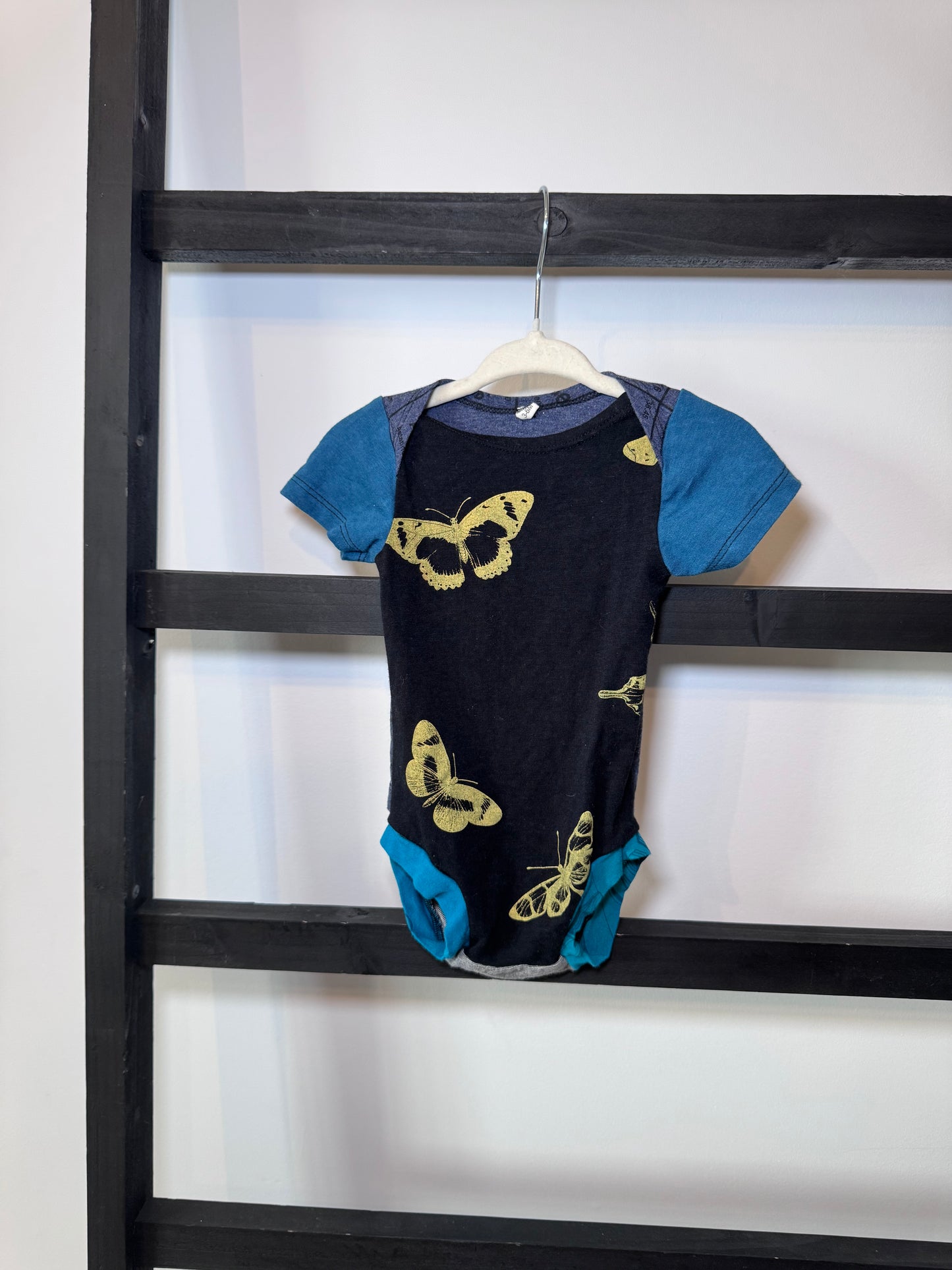 Smoking Lily Bamboo Butterfly Onesie - 3/6 Month