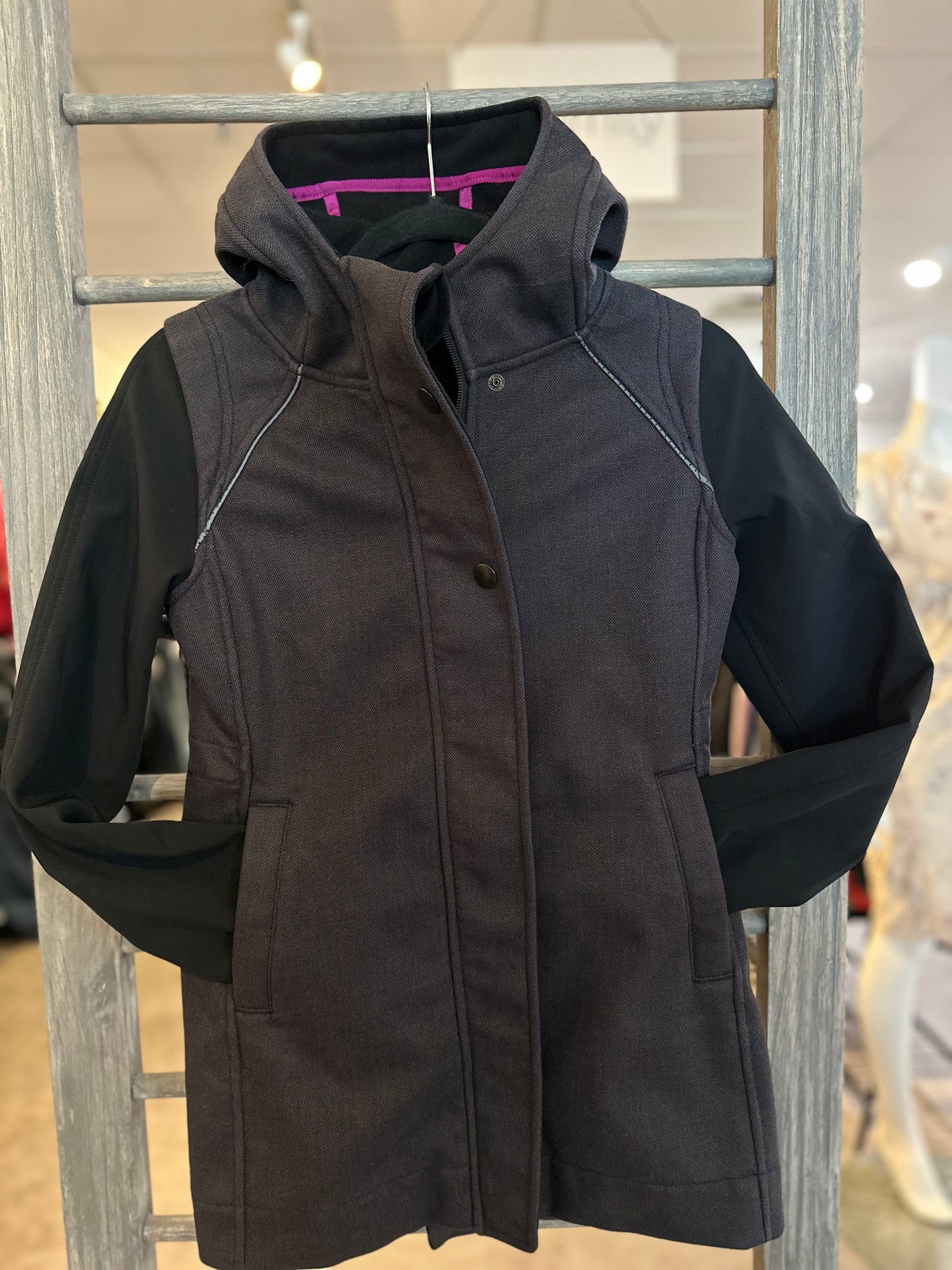Ivivva Spring/Fall Jacket size 10