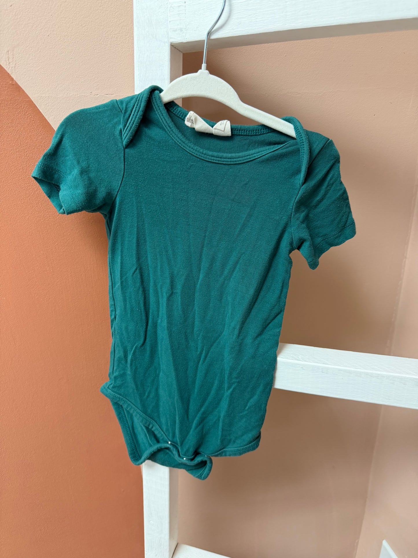 Kyte Baby Tshirt Onesie - Size 18/24 Months