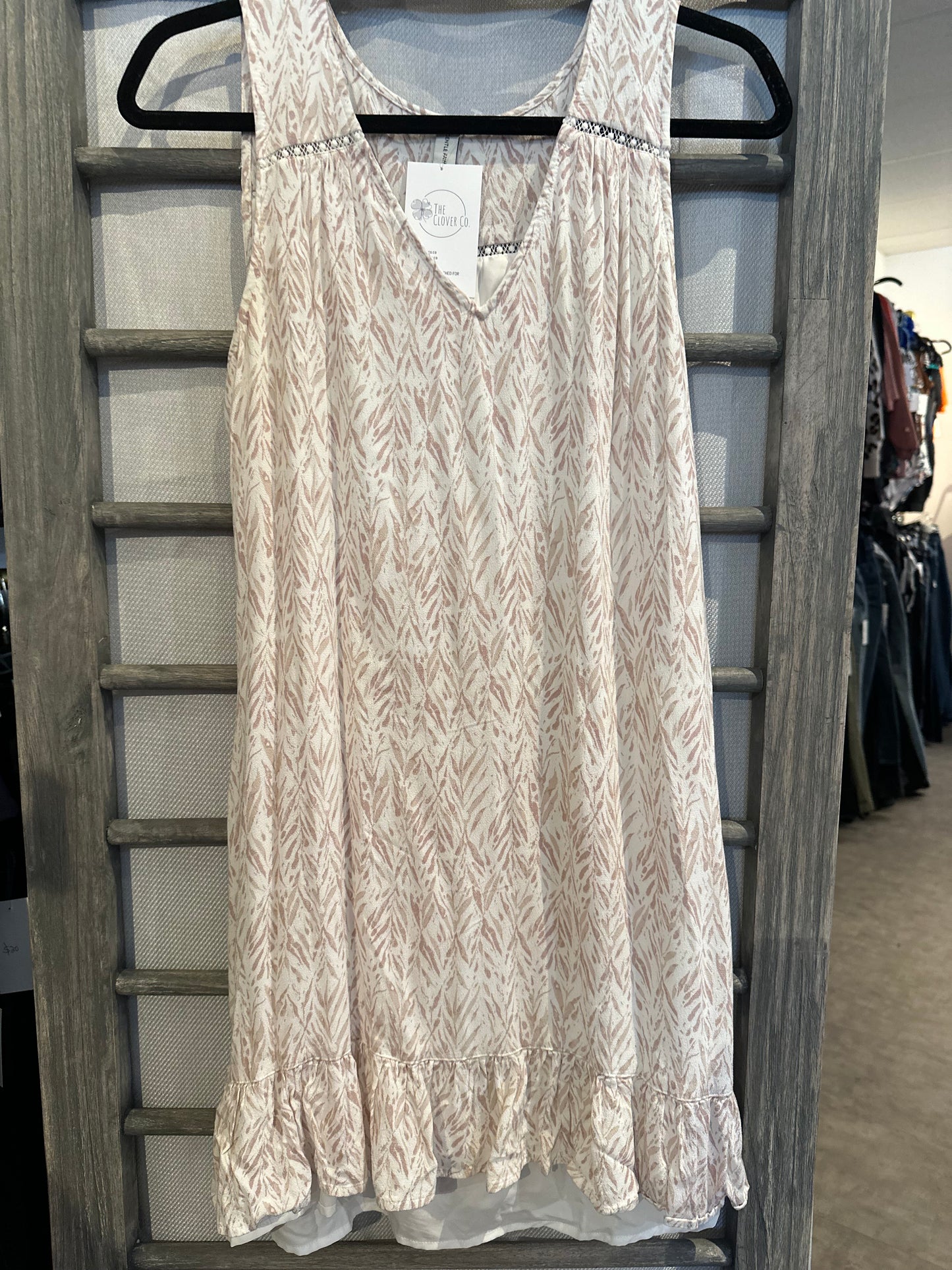Gentle Fawn Pixel Ruffle Dress size medium