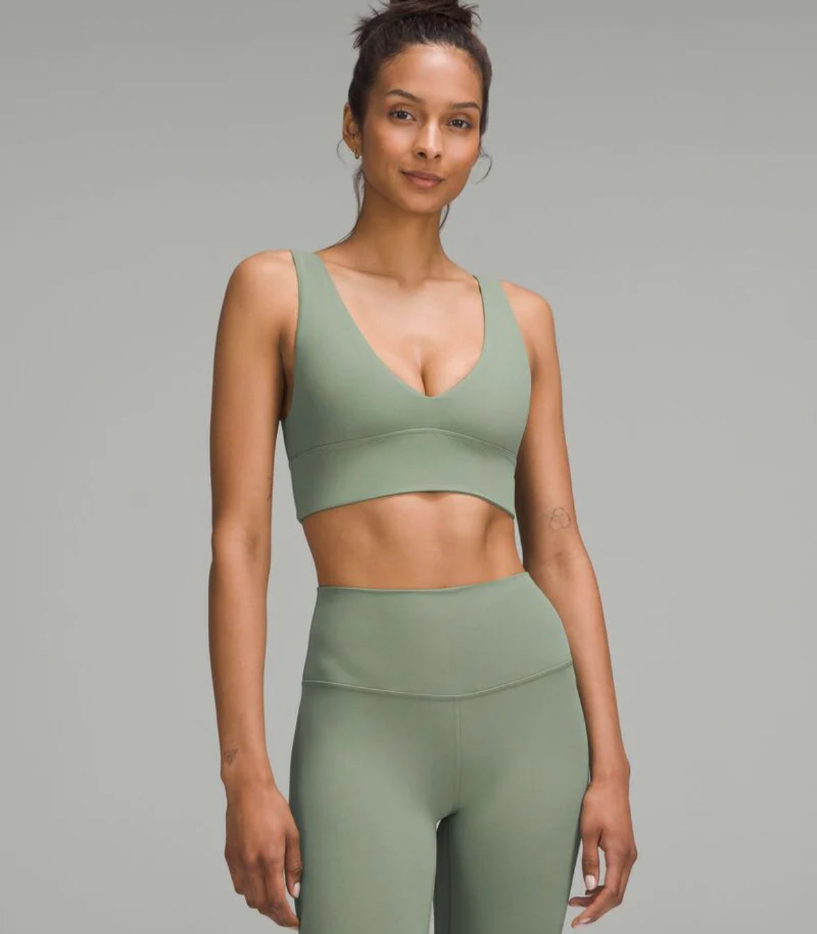 Lululemon Align V-Neck Bra Sz 4