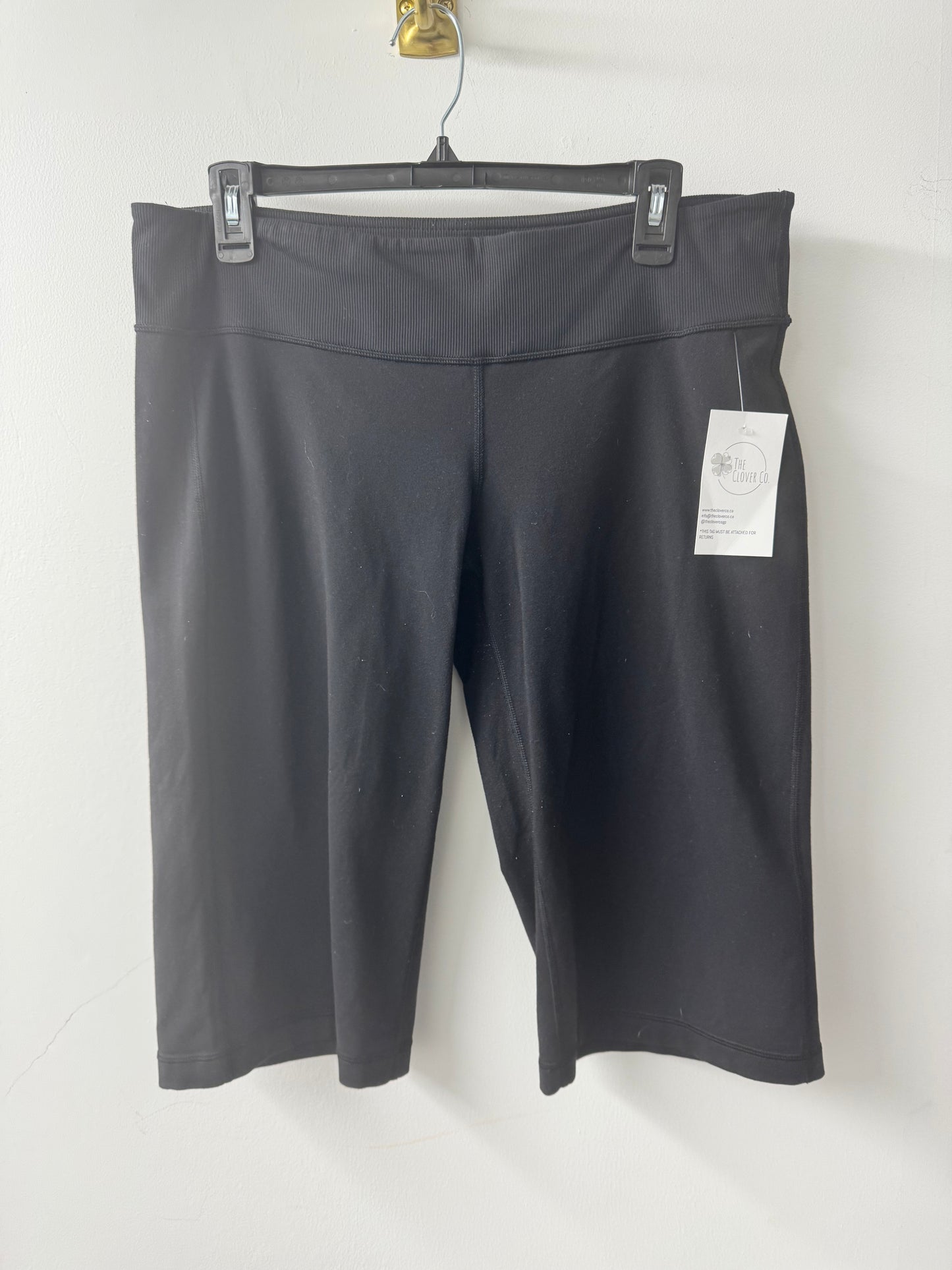 Lululemon Capri - Size 10
