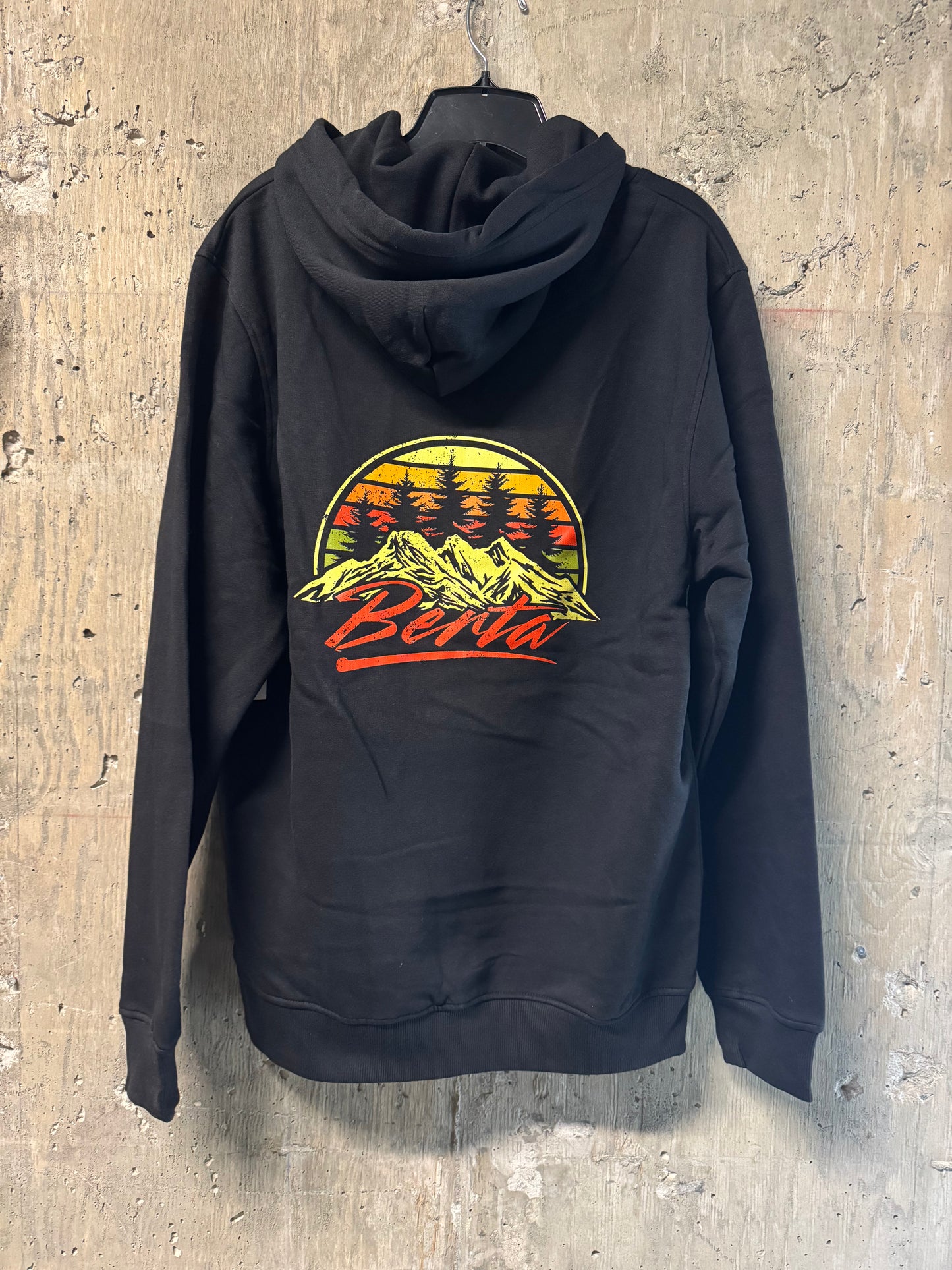 Berta 3 Sisters - Double Sided Logo