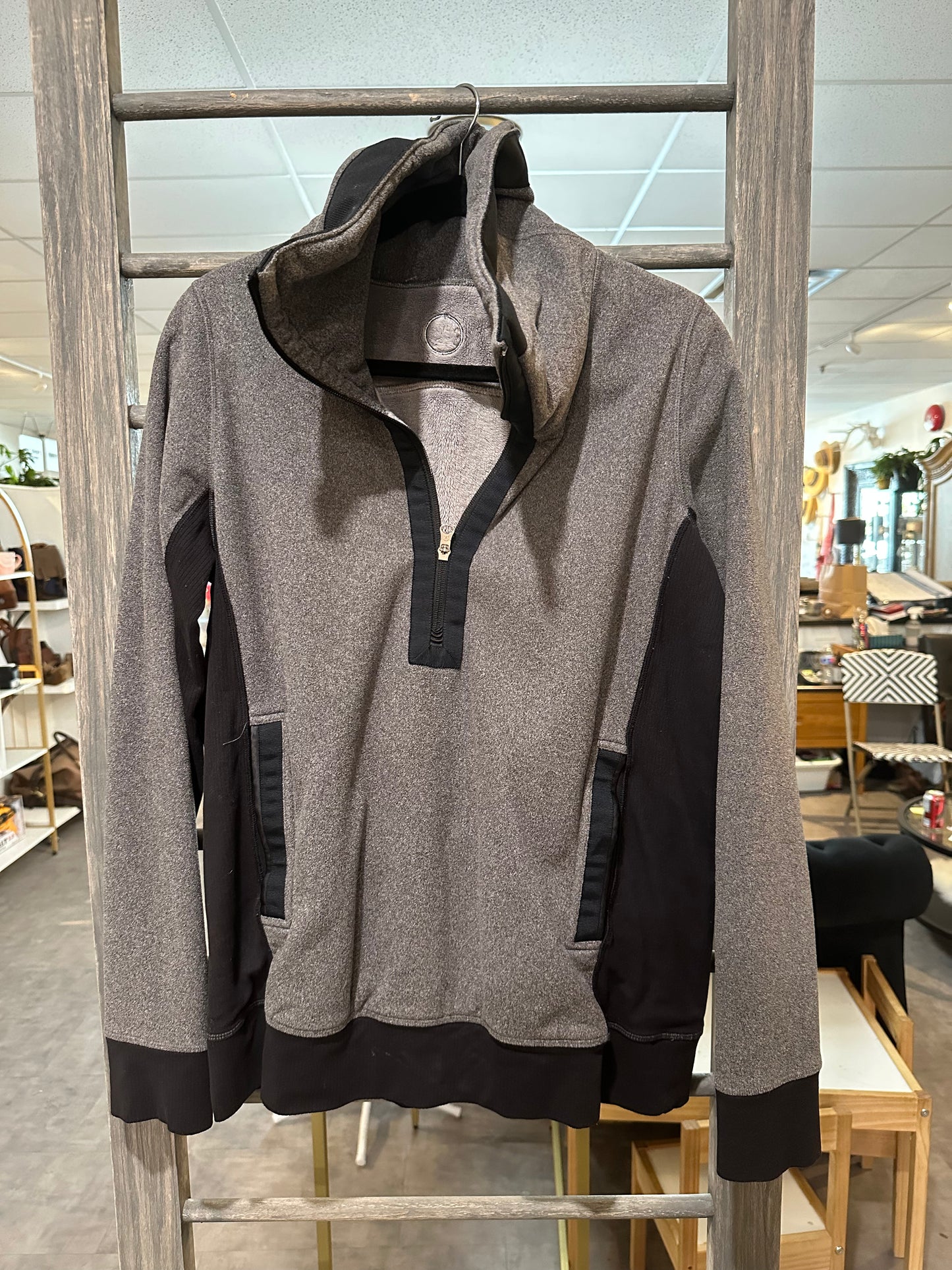 Lululemon Post Chaturanga Zip Up 10