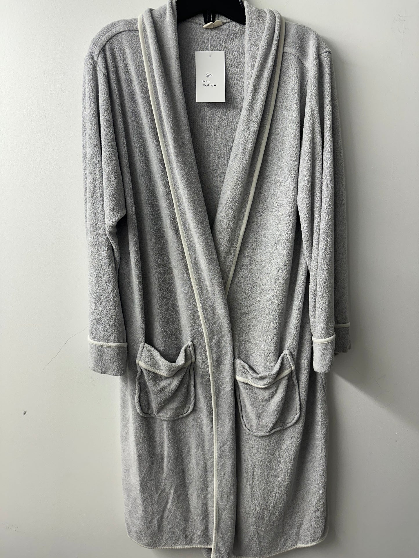 Kyte adult robe L/XL *no belt