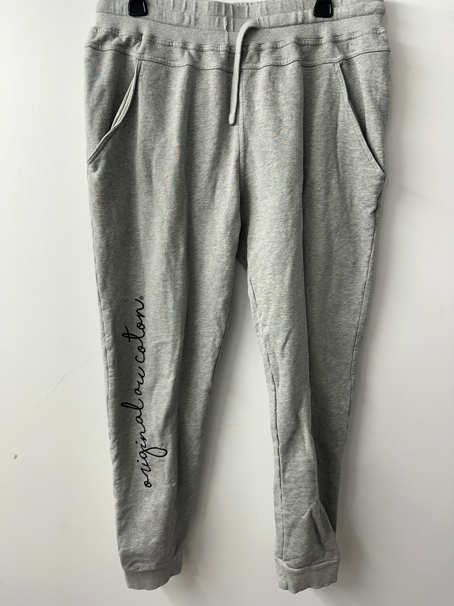 Au Cotton Joggers Lg *small bleach stain lower right leg