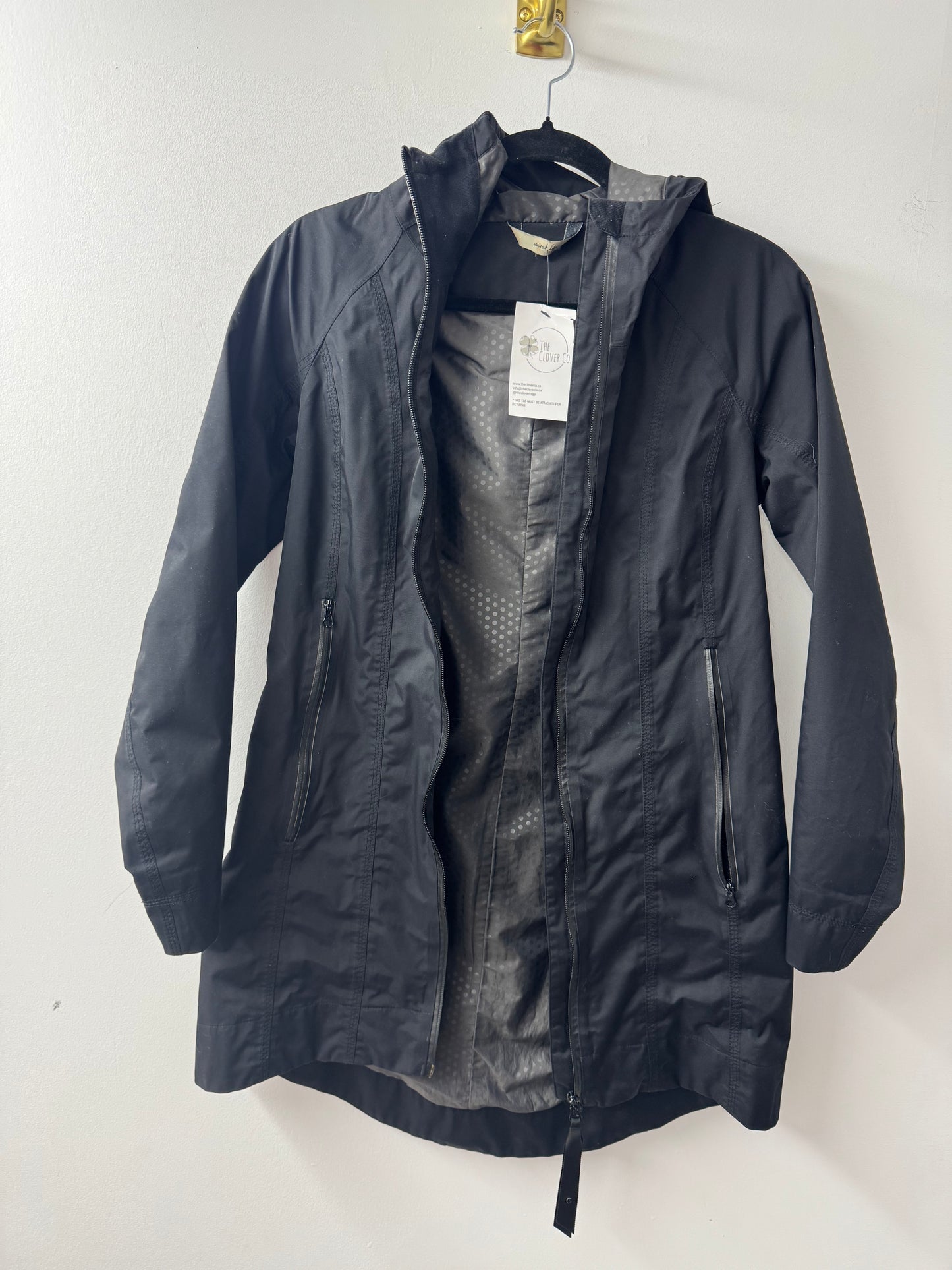 Right as Rain Lululemon - Size 2