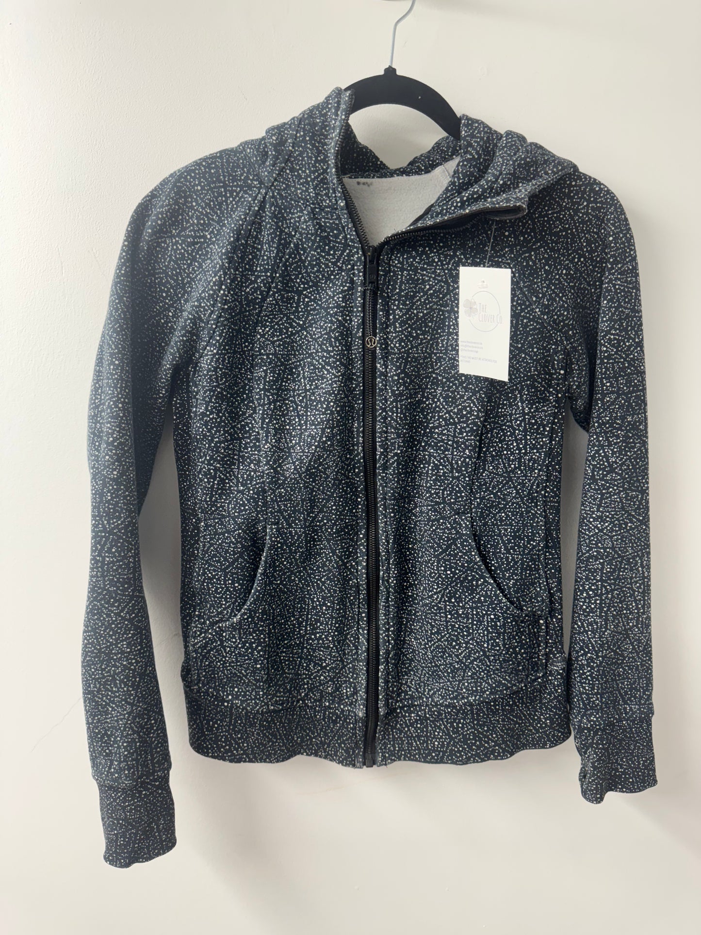 Lululemon Sweater- Size 6