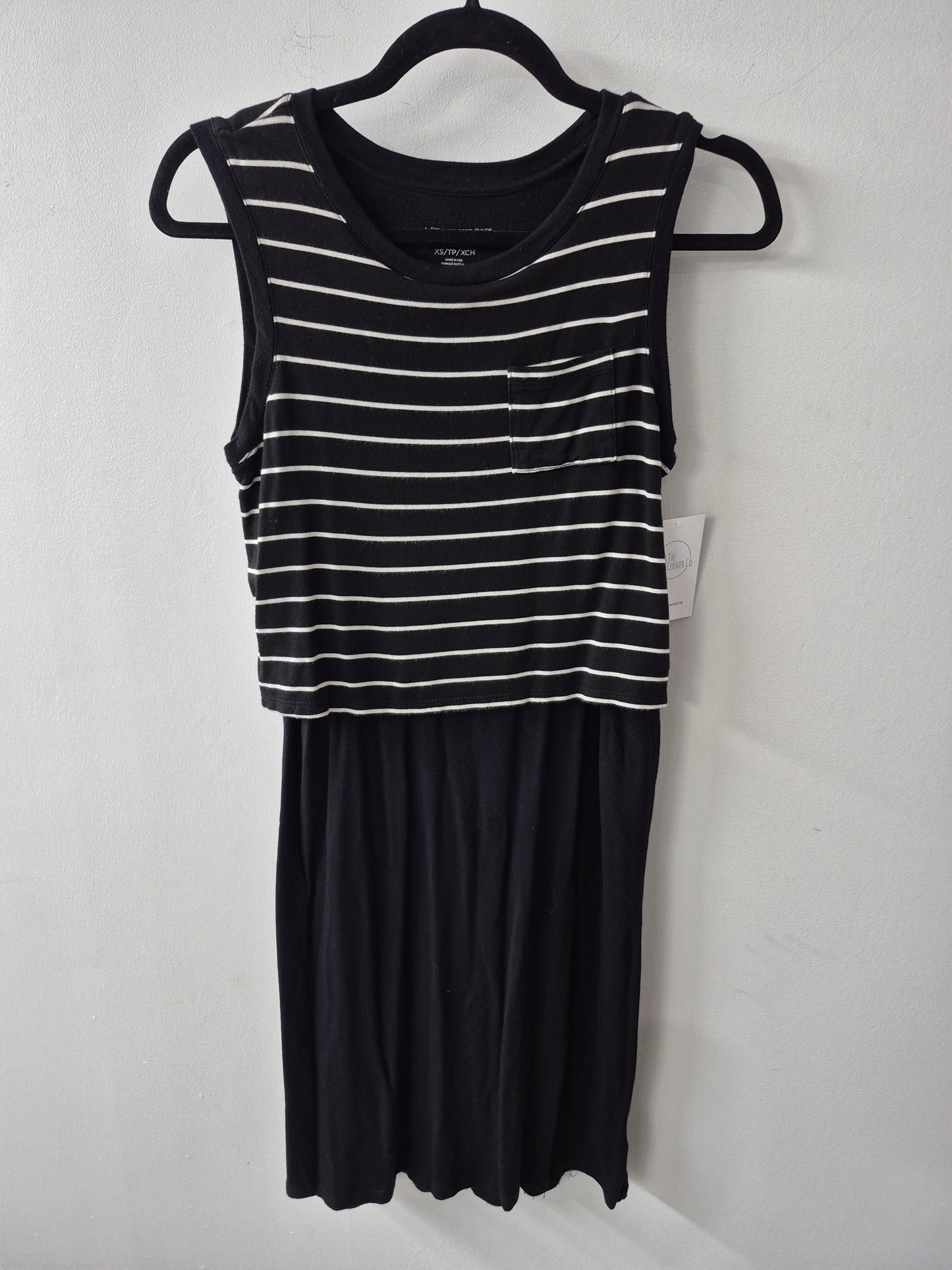 A Pea In The Pod Nursing Dress Size XS