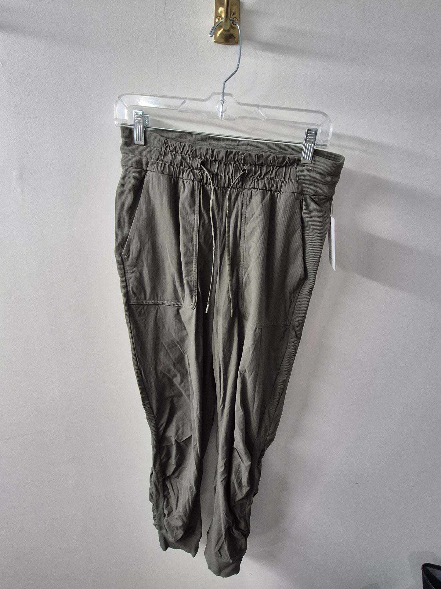 Lululemon Beyond the Studio Jogger Size 6
