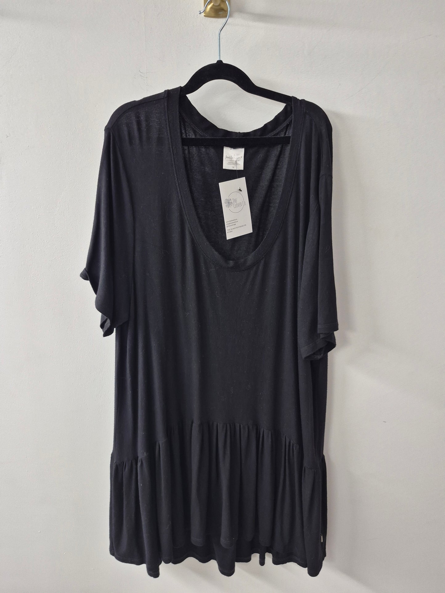 Jax & Lennon Tunic Top Size Medium