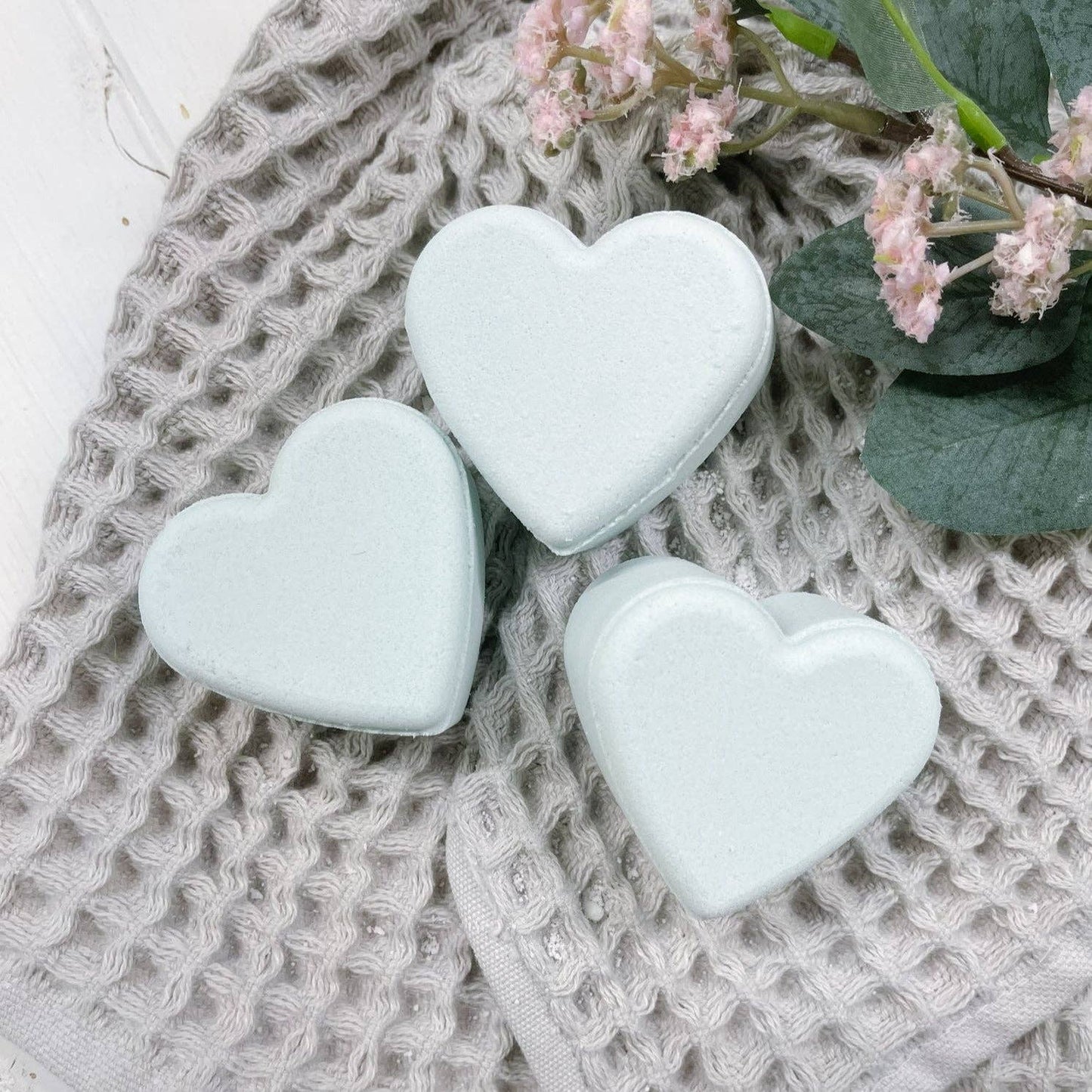 The Fresh Wife Soap Company - Heart Bath Bomb - Alluring Jasmine