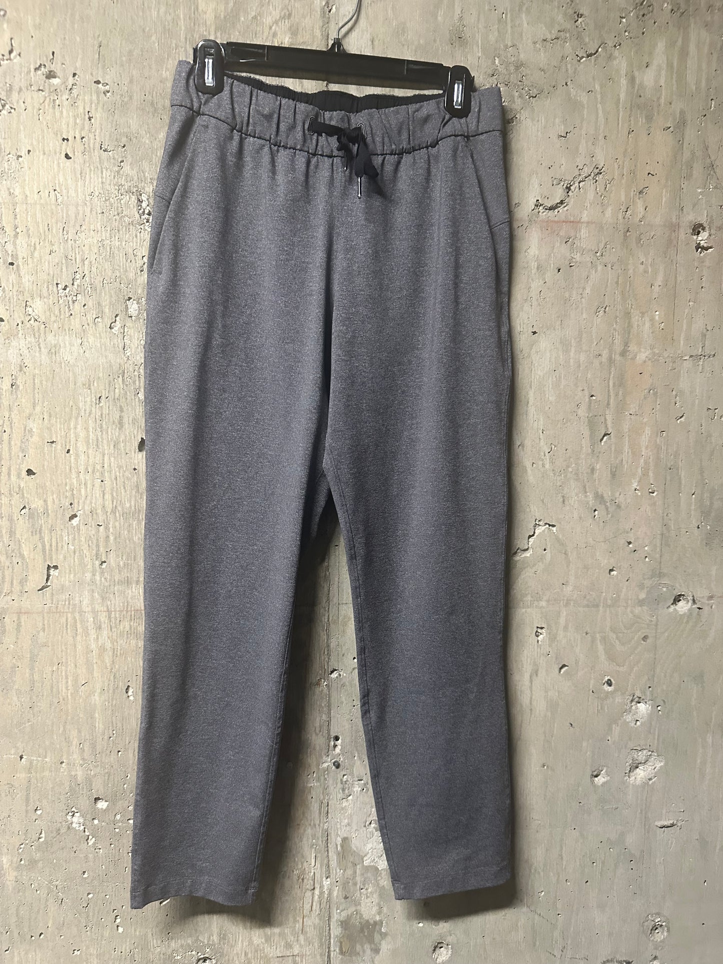 Lululemon On The Fly Pants Sz 6