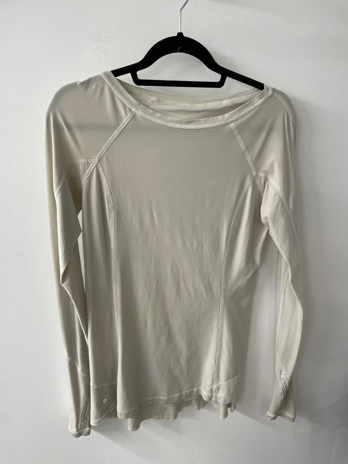 Lululemon-Long Sleeve Size 6