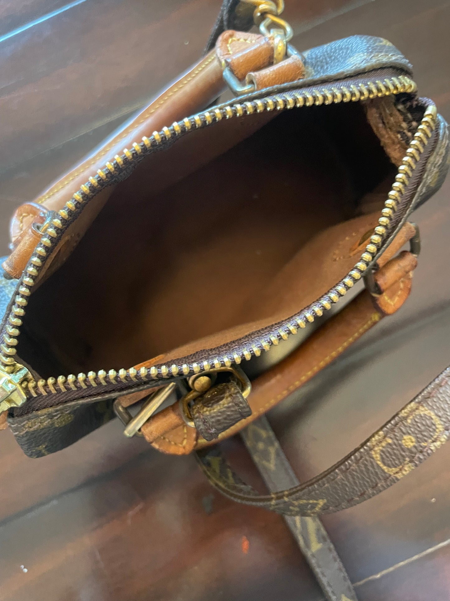 Louis Vuitton Nano Speedy