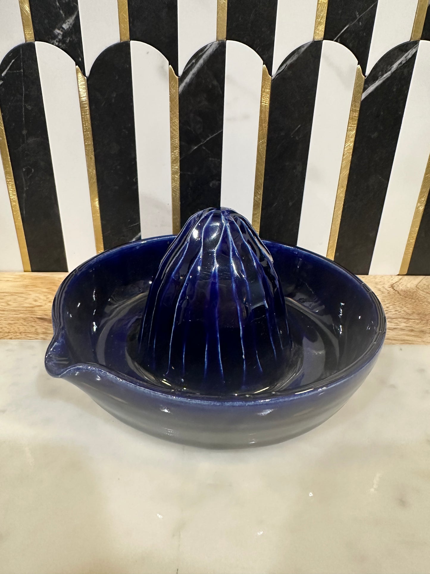 Pottery Juicer