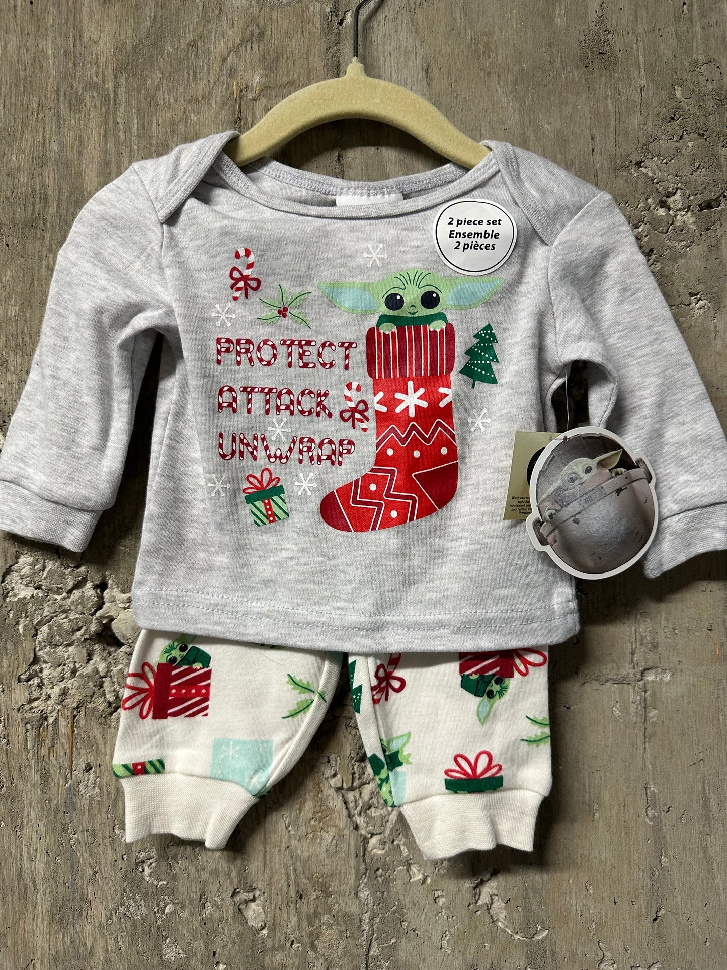 Yoda 2pc Outfit Sz 0/3m NWT