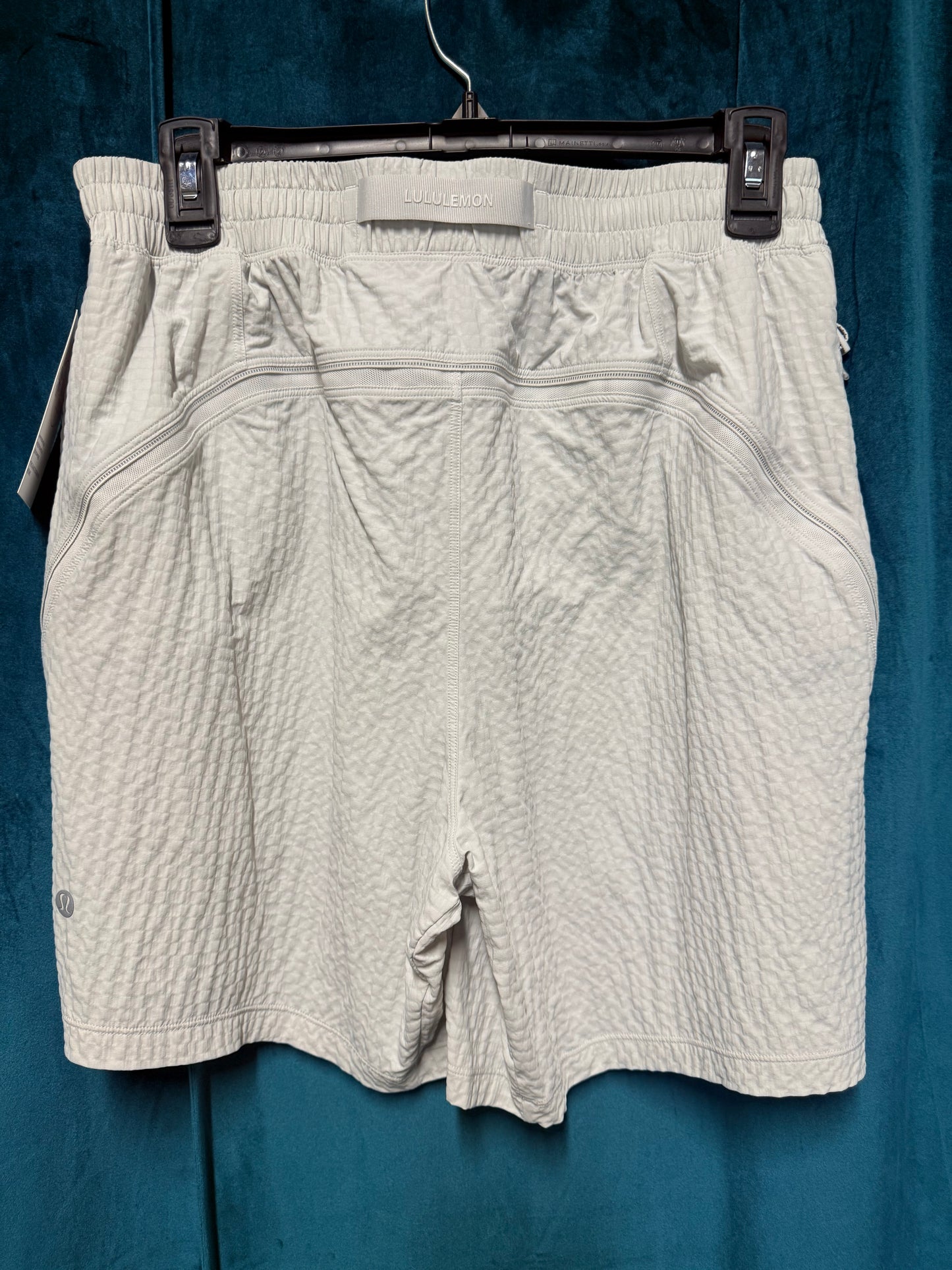 Lululemon Pace Breaker Linerless Utility Short size medium