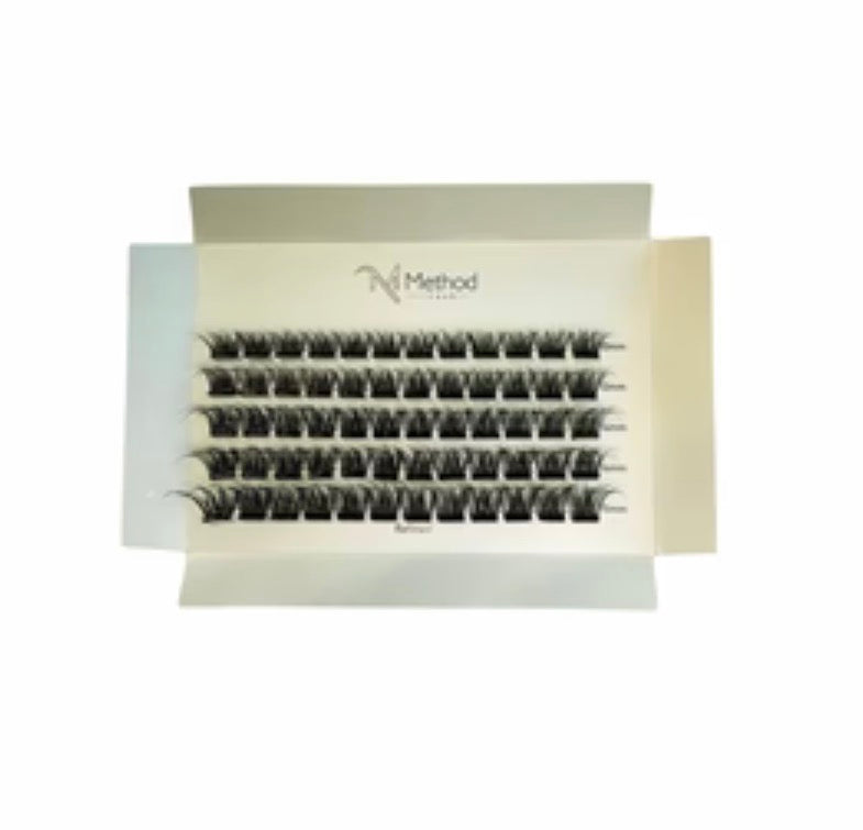 Method Lash Pre-Glued Lashes Refined 10-15mm