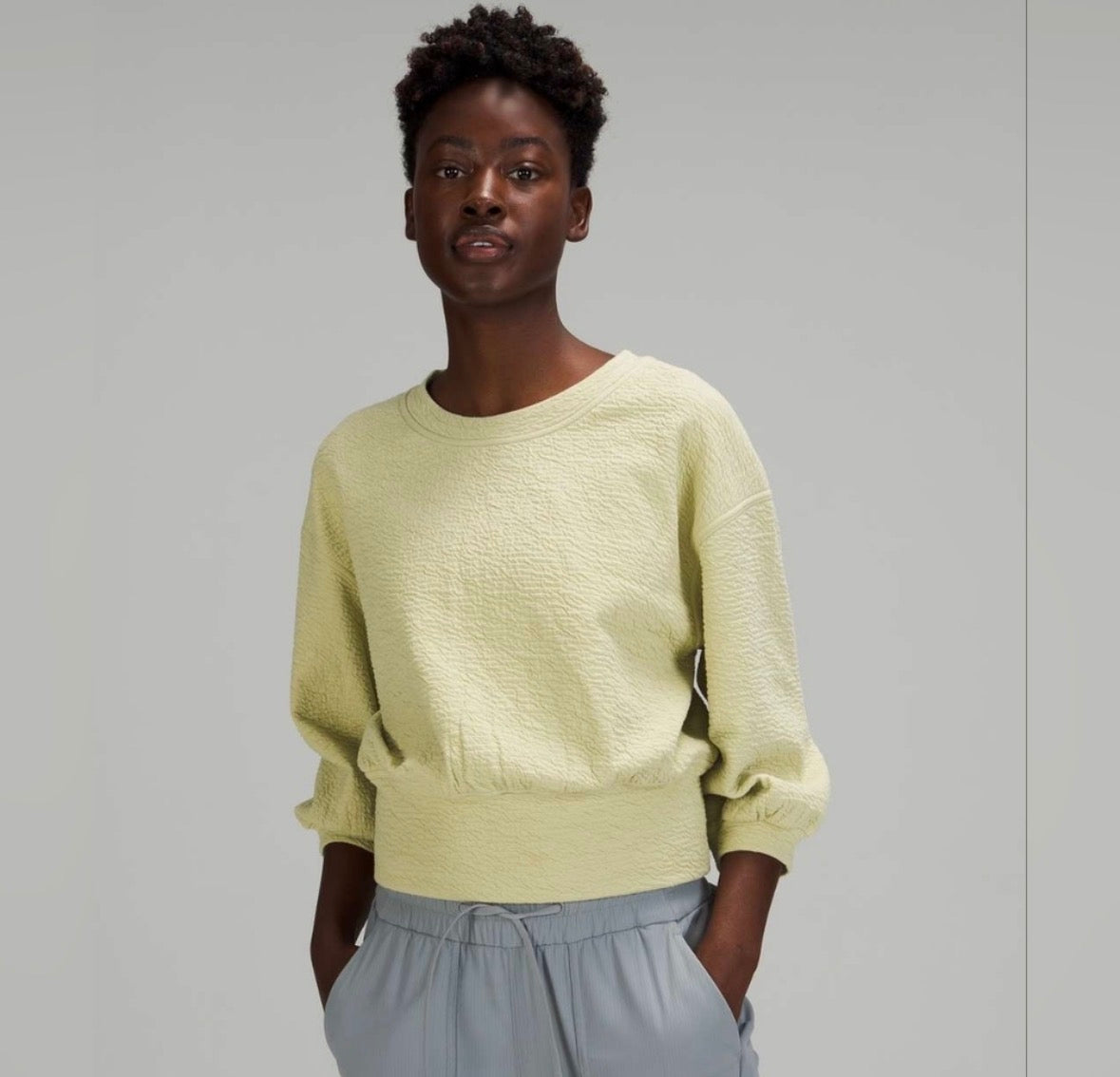 Lululemon Textured Crewneck Pullover Sz 2