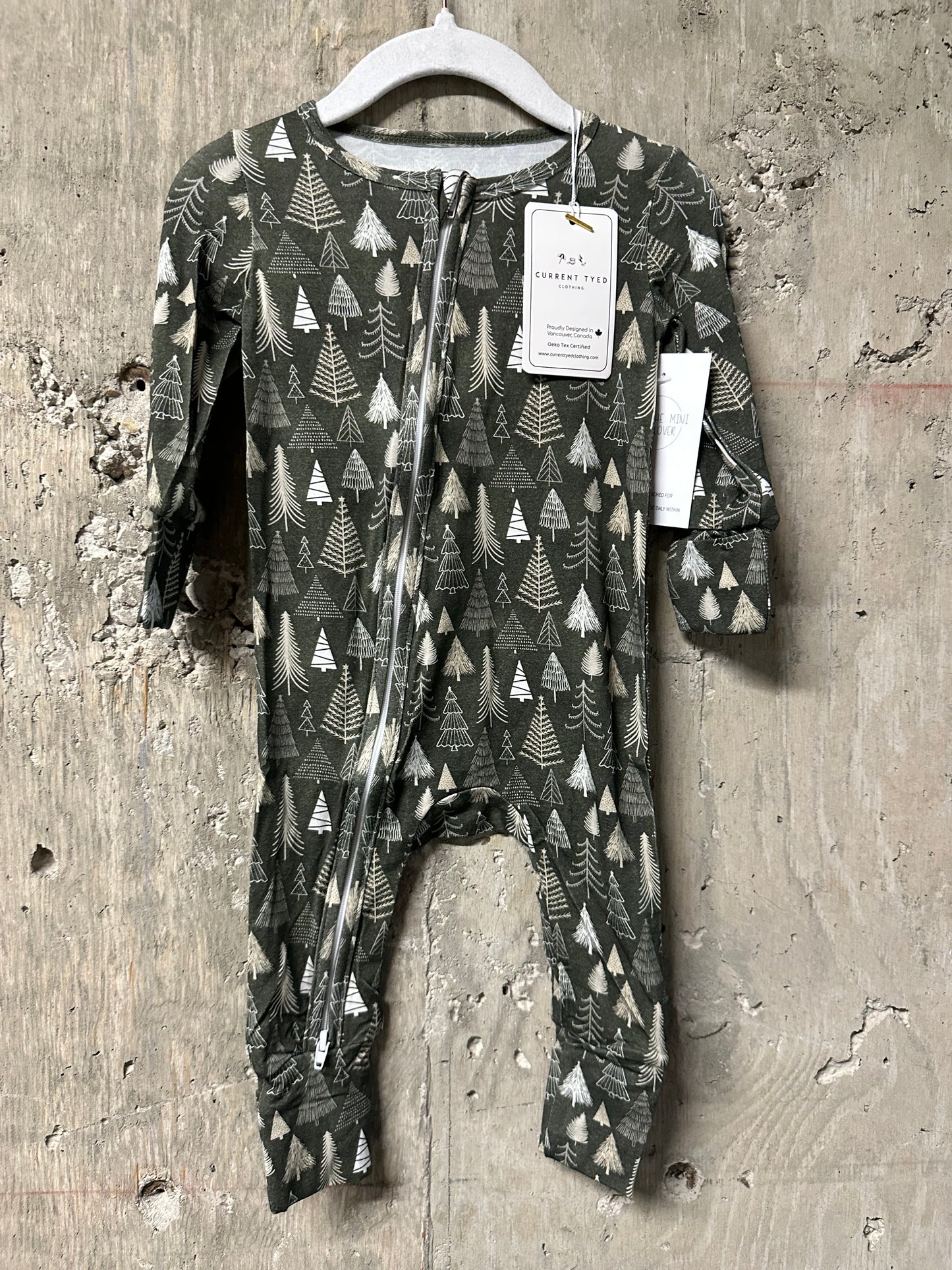 Current Tyed Sleeper Sz 6/12m NWT