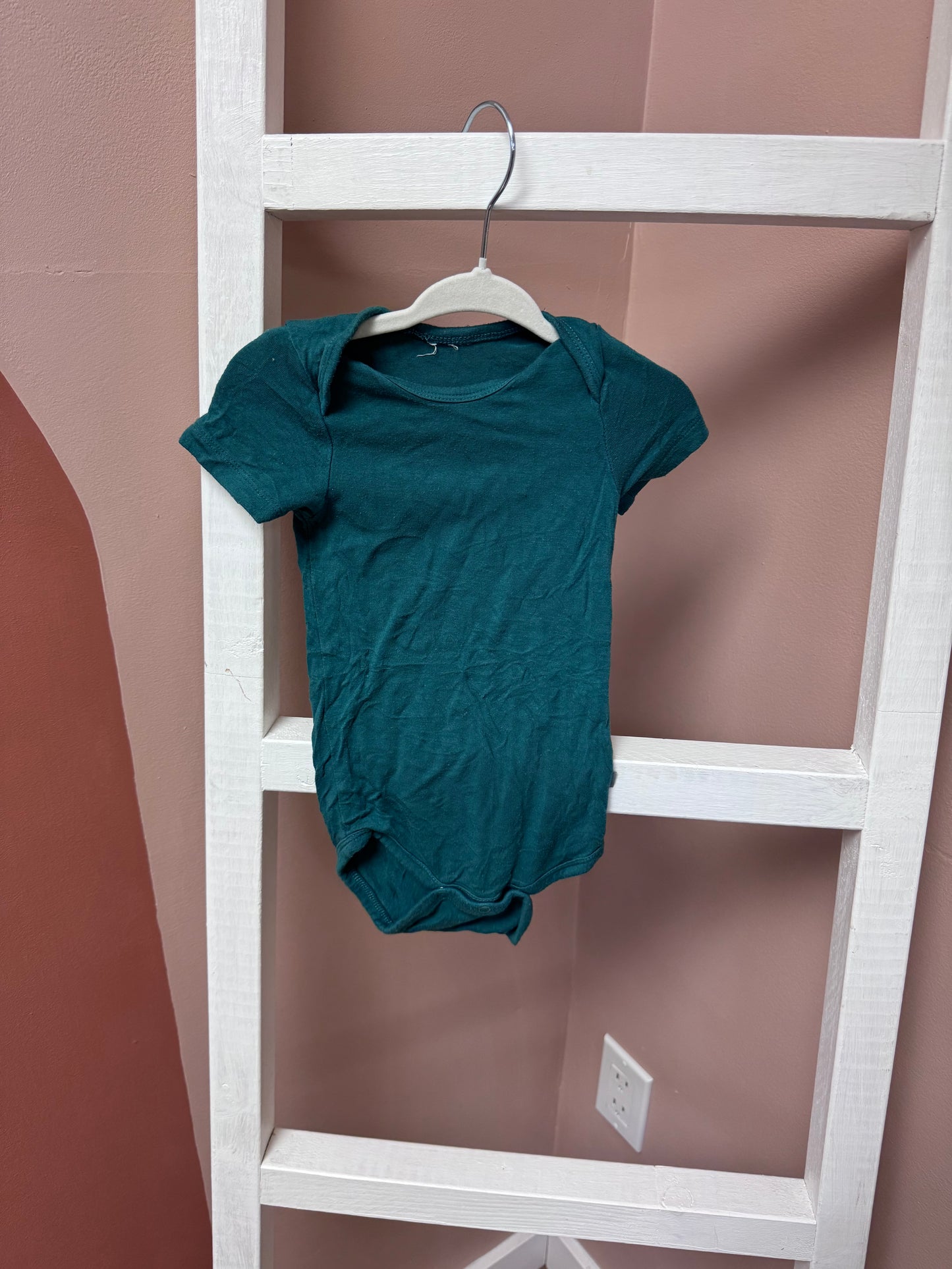 Kyte Baby Green Onesie - Size 12/18 Month