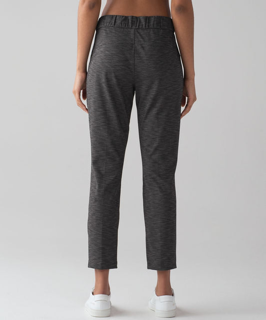 Lululemon Pant On The Fly Sz 10