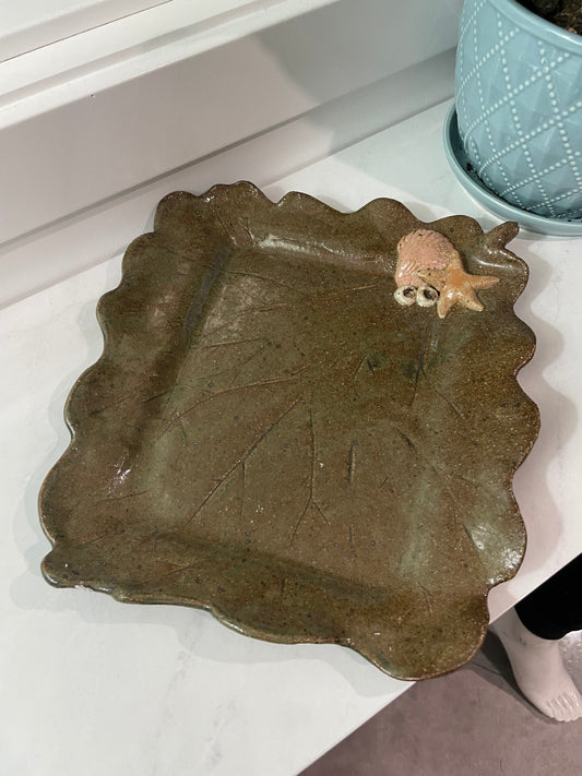 Pottery Seashell Plate