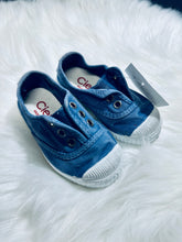 Load image into Gallery viewer, Cienta Blue Shoes size 21
