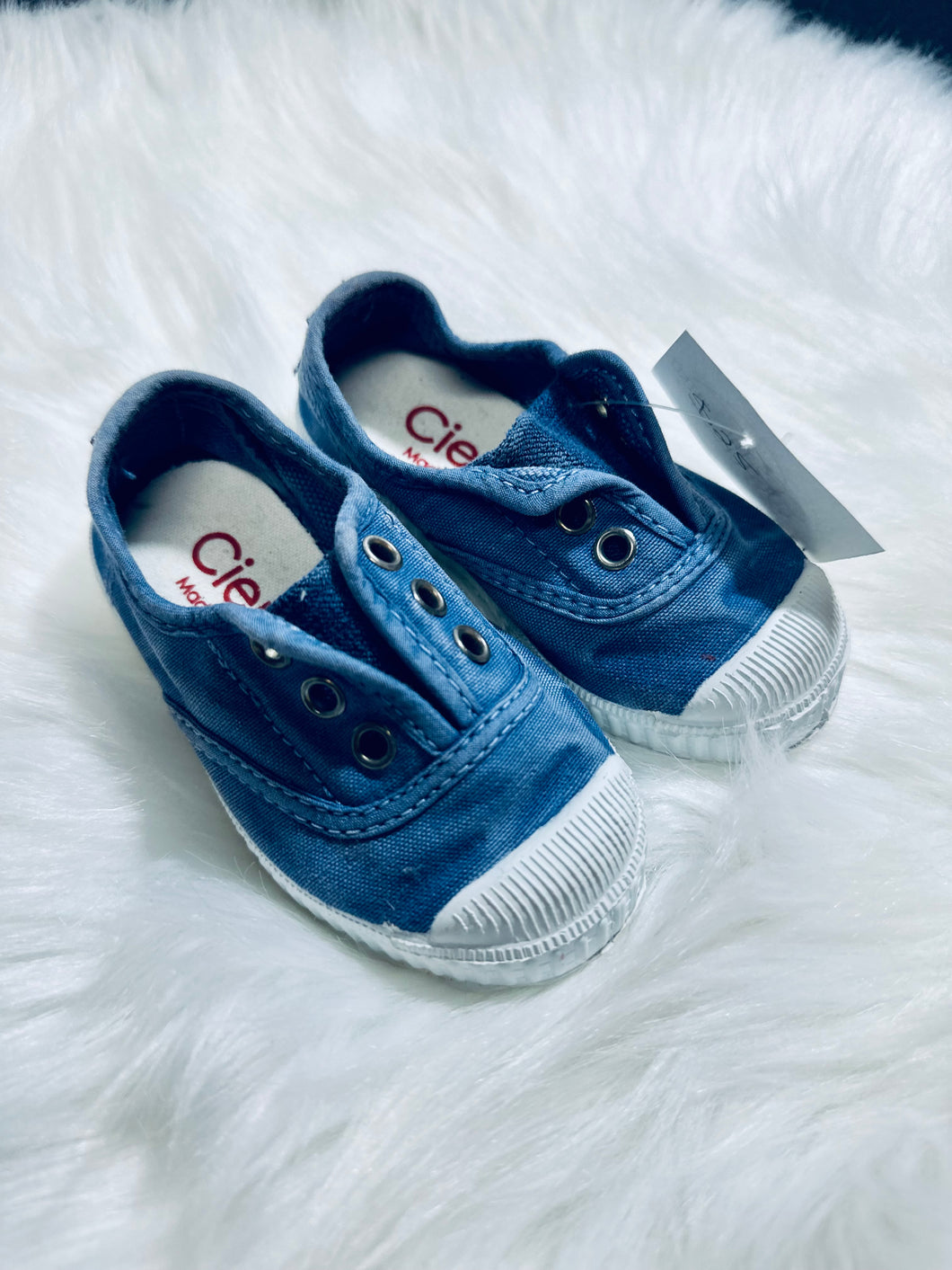 Cienta Blue Shoes size 21