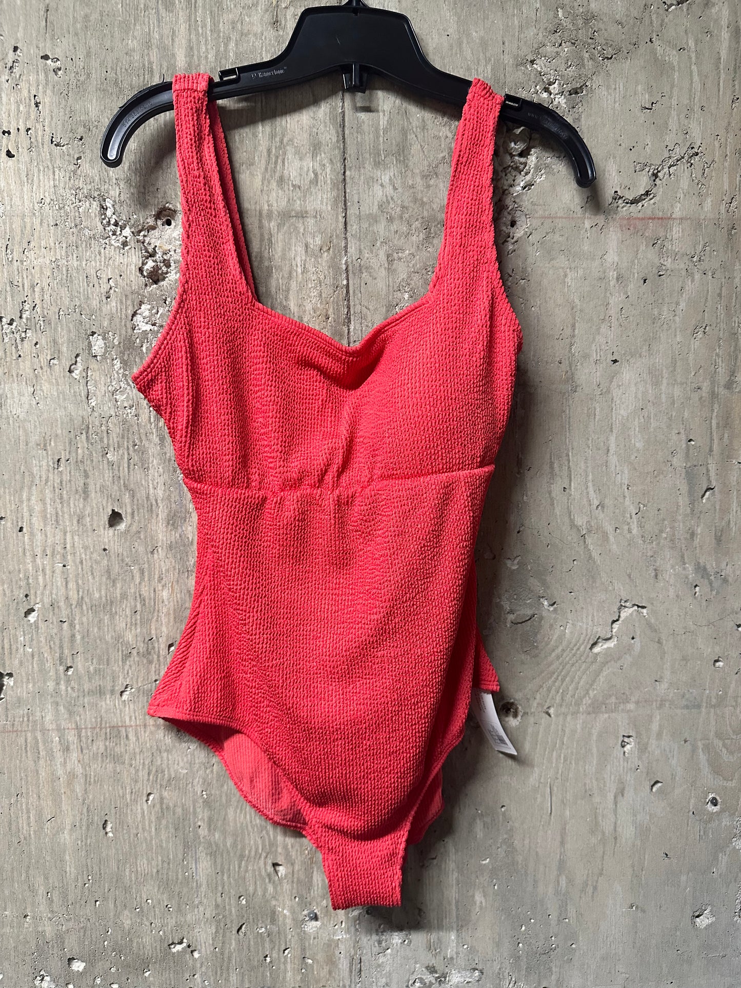 Seraphine Maternity Textured Red
Swimsuit - One Piece - Size M