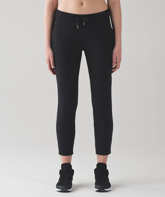 Lululemon On The Fly Pant Sz 2 NWT