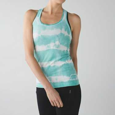 Lululemon Tie Dye Swiftly - Size 6