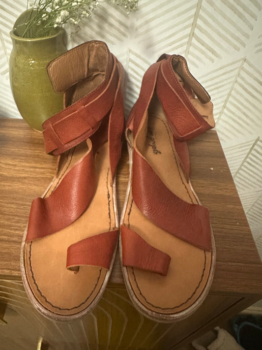 Free People Sandals Sz 10