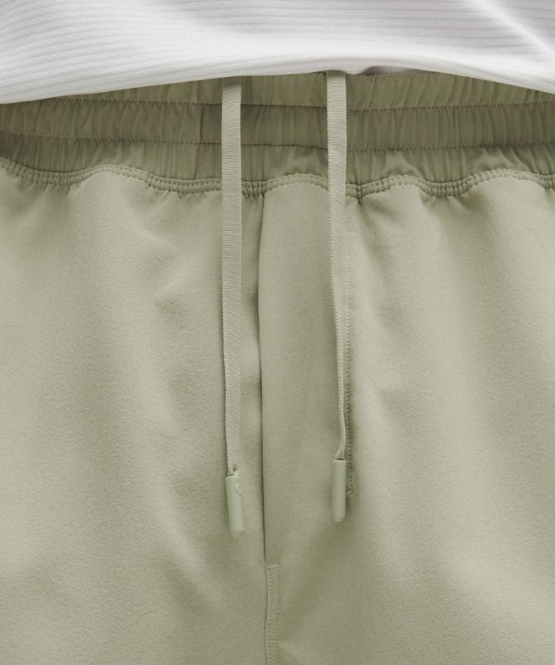 Lululemon Pace Breaker Lined Short  size medium