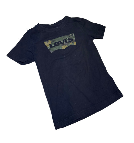 Levi’s Tshirt - Size 8/10 Yrs