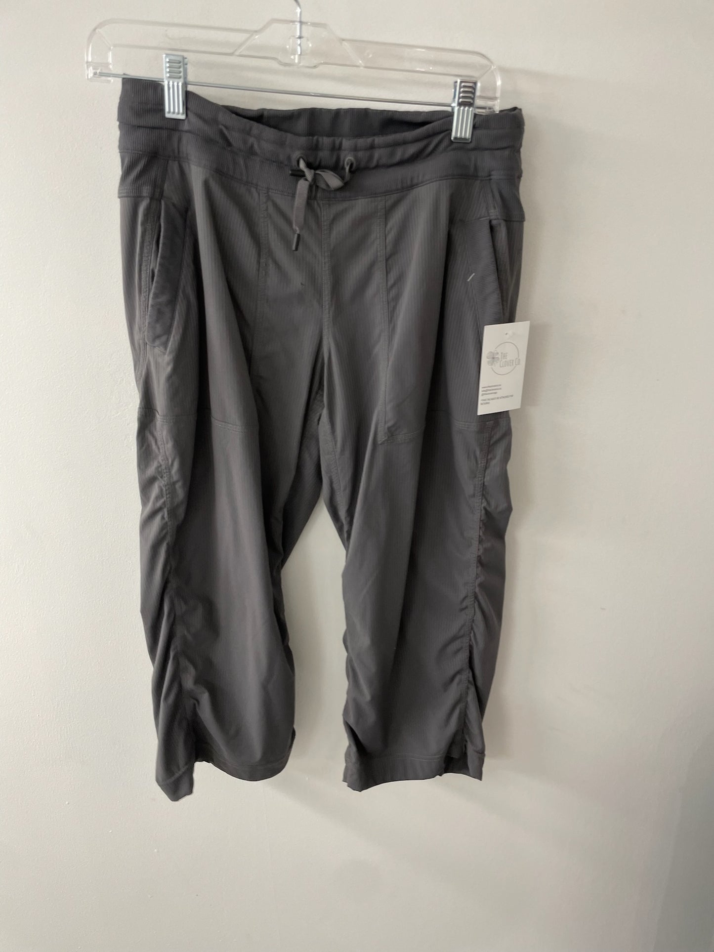 Lululemon-Dance Studio Crops Size 6