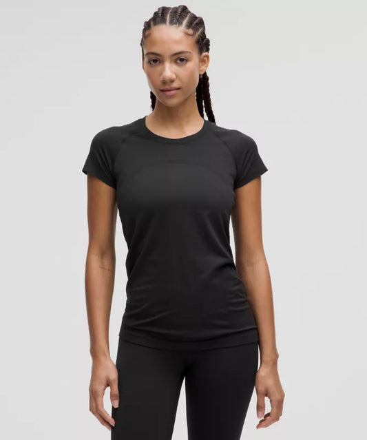 Lululemon Black Swiftly Tech Short Sleeve Sz 12