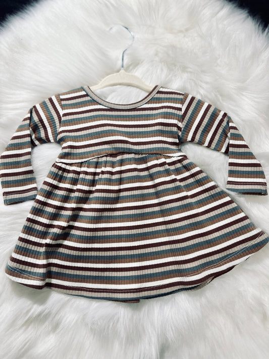 Quincy Mae Dress 0-3m