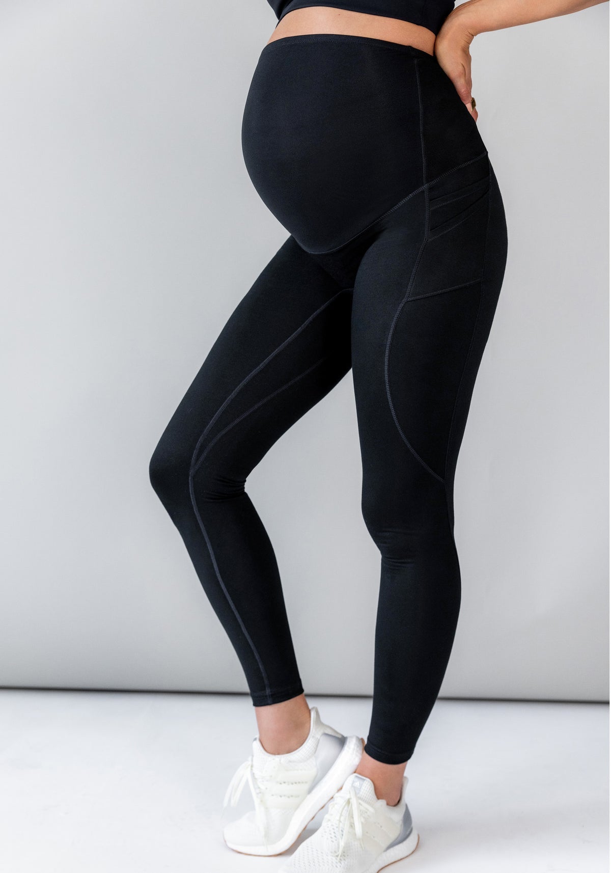 Blanqi Maternity Pocket Leggings - Size Medium