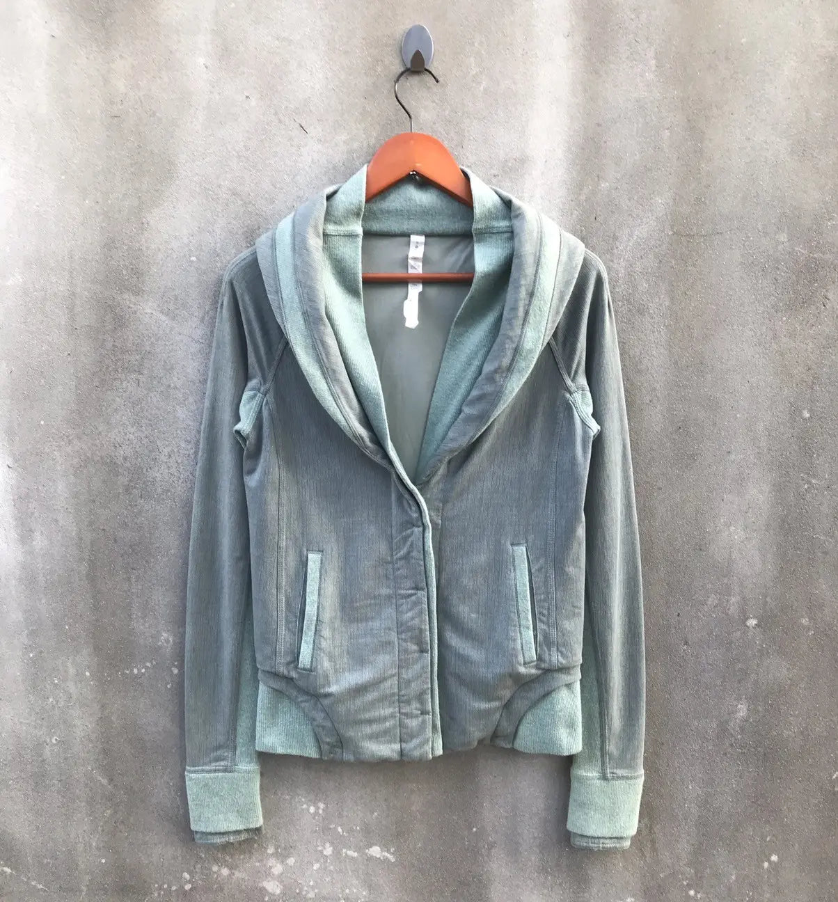 Rare Lululemon Jacket - size 4