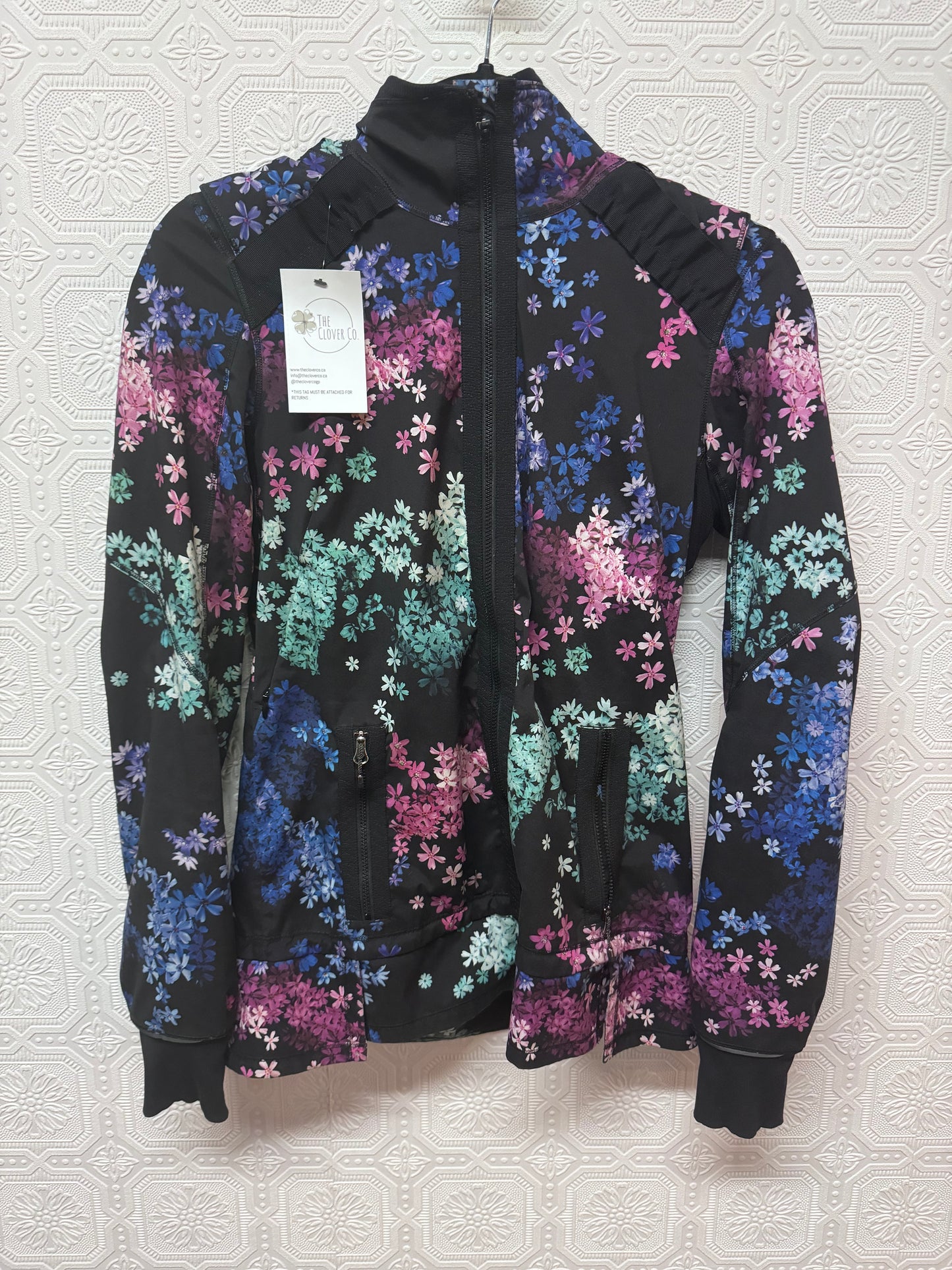 Lululemon Run Bandit Jacket - Size 4