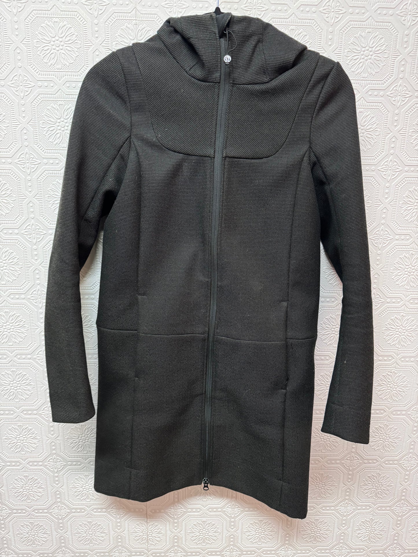 Lululemon Jacket - Size 4