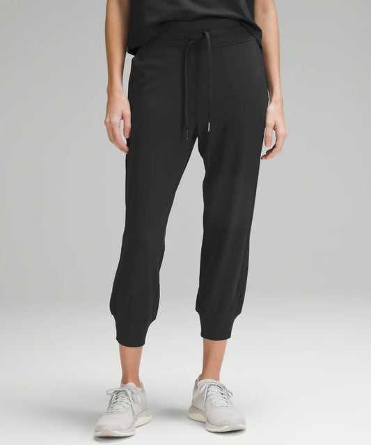 Lululemon Ready to Rulu Jogger Crop size 8