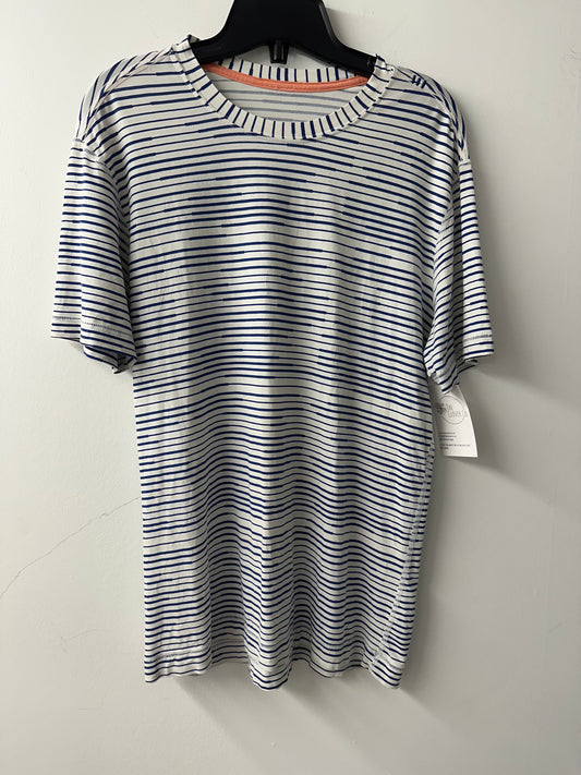 Lululemon blue/white stripe Tee size 8